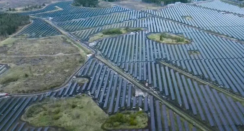 İsveç ekip deneyimi portföyünden GES saha görünümü